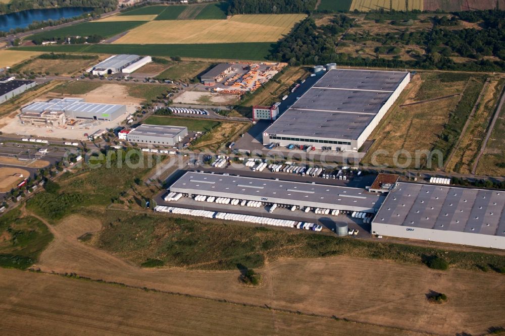 Aerial image Lahr/Schwarzwald - Industrial estate and company settlement on Flugplatz KOHLER Maschinenbau GmbH in Lahr/Schwarzwald in the state Baden-Wuerttemberg, Germany