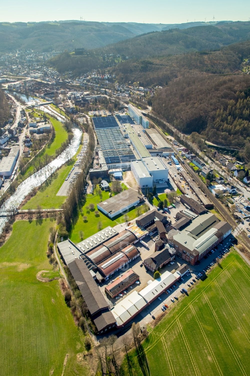 Hagen from the bird's eye view: Industrial estate and company settlement Faerberstrasse in the district Hohenlimburg in Hagen in the state North Rhine-Westphalia