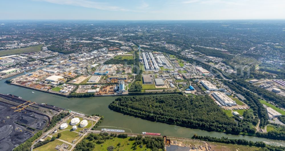 Aerial image Essen - Industrial estate and company settlement Gewerbegebiet econova Am Stadthafen in Bergeborbeck in the state North Rhine-Westphalia, Germany