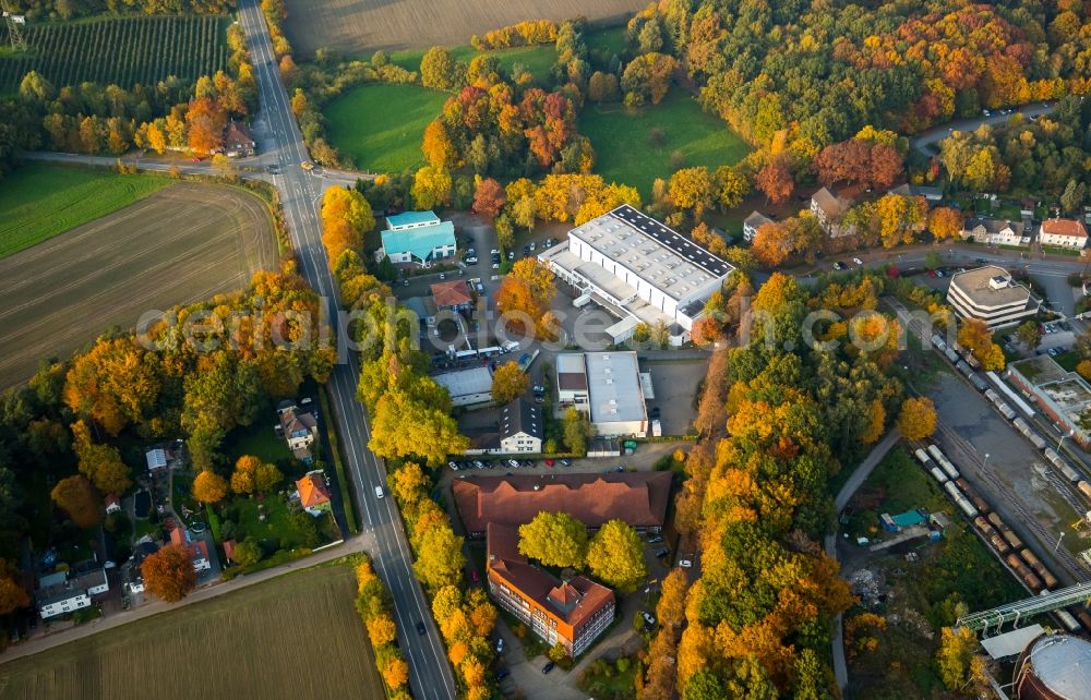 Gladbeck from above - Industrial estate and company settlement Gewerbepark Schanzenhof in Gladbeck in the state of North Rhine-Westphalia