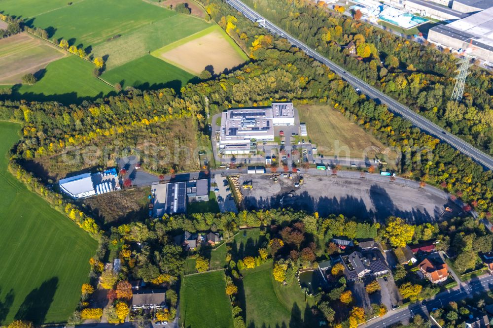 Gladbeck from above - Industrial estate and company settlement on street Heinrich-Hertz-Strasse in Gladbeck at Ruhrgebiet in the state North Rhine-Westphalia, Germany