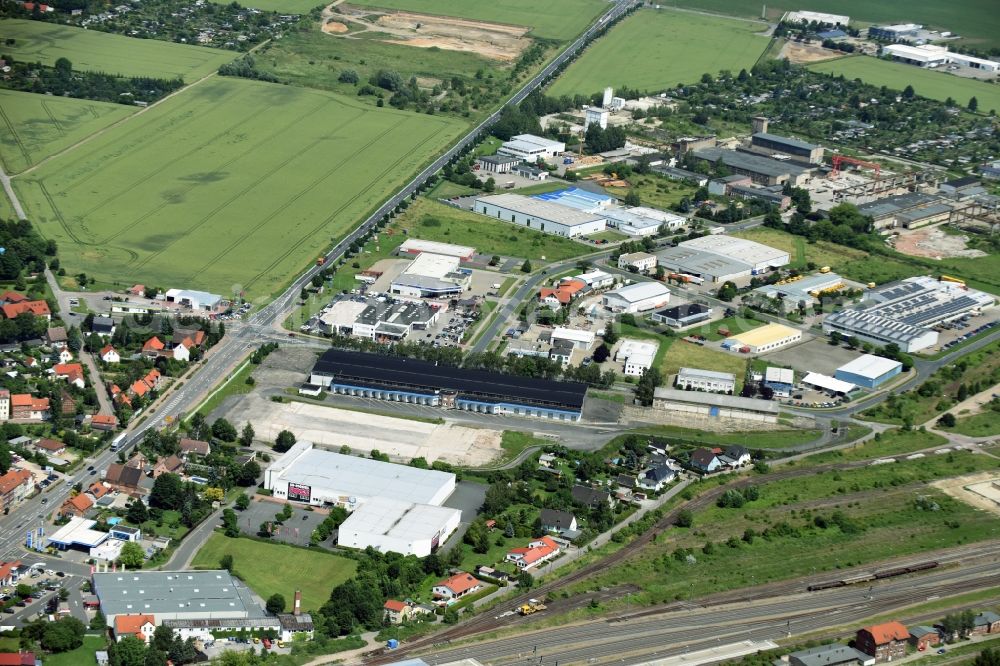 Aerial photograph Halberstadt - Industrial estate and company settlement at In den langen Stuecken in Halberstadt in the state Saxony-Anhalt