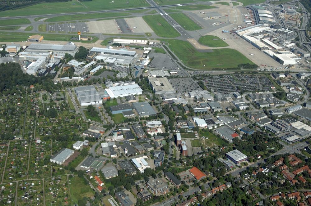 Aerial photograph Hamburg - Industrial estate and company settlement Hesselstuecken - Obenhauptstrasse - Alsterkrugchaussee in the district Gross Borstel in Hamburg, Germany