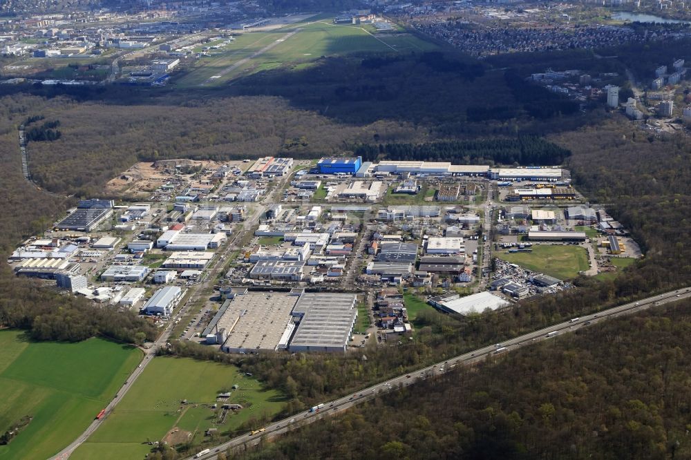 Aerial image Freiburg im Breisgau - Industrial estate and company settlement Hochdorf in Freiburg im Breisgau in the state Baden-Wuerttemberg