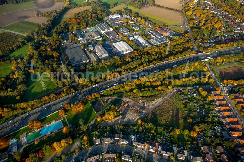 Aerial photograph Gladbeck - Industrial estate and company settlement on Hornstrasse in Ellinghorst in the state of North Rhine-Westphalia. The area is located adjacent to federal motorway A2