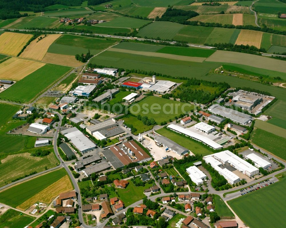 Aerial photograph Furth - Industrial estate and company settlement on Industriestrasse in Furth in the state Bavaria, Germany