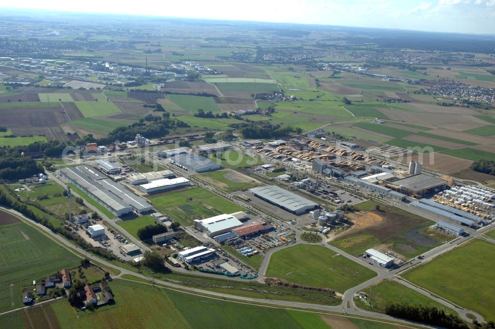 Aerial photograph INGOLSTADT - Im bayerischen Städtekreuz München, Regensburg, Nürnberg und Augsburg liegt der InterPark. Das Gewerbegebiet bietet eine Gesamtfläche von rund zwei Millionen Quadratmeter. Ein Projekt der HVB-Immobilien AG.