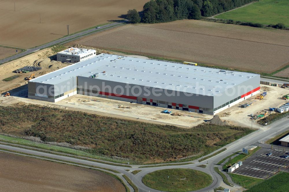 INGOLSTADT from the bird's eye view: Im bayerischen Städtekreuz München, Regensburg, Nürnberg und Augsburg liegt der InterPark. Das Gewerbegebiet bietet eine Gesamtfläche von rund zwei Millionen Quadratmeter. Ein Projekt der HVB-Immobilien AG.