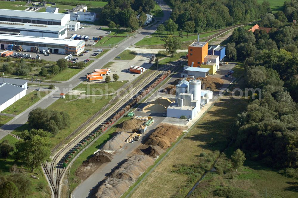 Aerial photograph INGOLSTADT - Im bayerischen Städtekreuz München, Regensburg, Nürnberg und Augsburg liegt der InterPark. Das Gewerbegebiet bietet eine Gesamtfläche von rund zwei Millionen Quadratmeter. Ein Projekt der HVB-Immobilien AG.