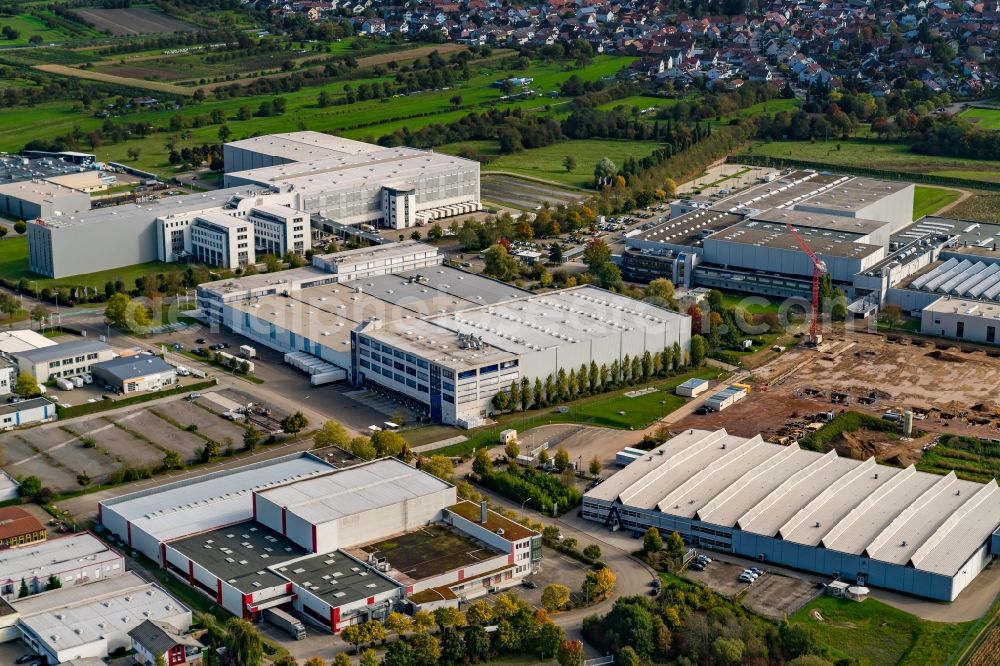 Offenburg from the bird's eye view: Industrial estate and company settlement Kreuzbergstrasse in the district Elgersweier in Offenburg in the state Baden-Wuerttemberg, Germany