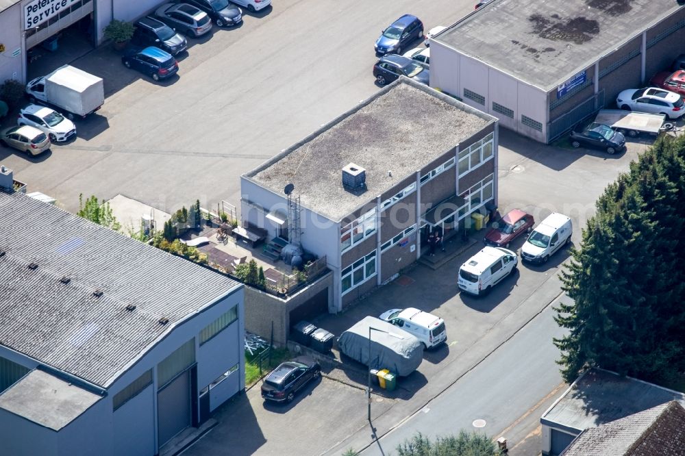 Aerial photograph Netphen - Industrial estate and company settlement on Kreuztaler Strasse in the district Dreis-Tiefenbach in Netphen in the state North Rhine-Westphalia, Germany