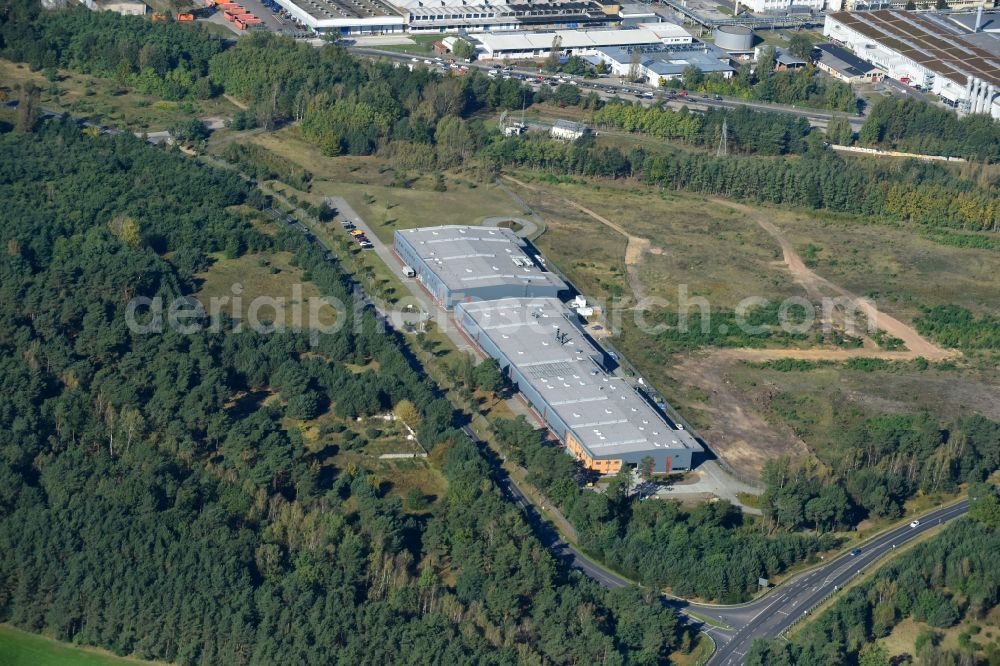 Fürstenwalde/Spree from above - Industrial estate and company settlement Lise-Meitner-Strasse in Fuerstenwalde/Spree in the state Brandenburg, Germany