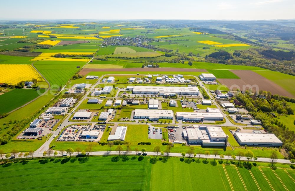 Aerial photograph Warstein - Industrial estate and company settlement Max-Eyth-Strasse - Friedrich-Harkort-Strasse - Walter-Rathenau-Ring in the district Belecke in Warstein in the state North Rhine-Westphalia, Germany