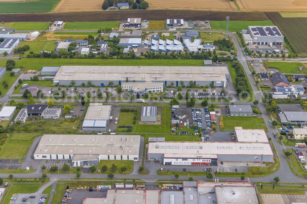 Warstein from the bird's eye view: Industrial estate and company settlement Max-Eyth-Strasse - Friedrich-Harkort-Strasse - Walter-Rathenau-Ring in the district Belecke in Warstein in the state North Rhine-Westphalia, Germany