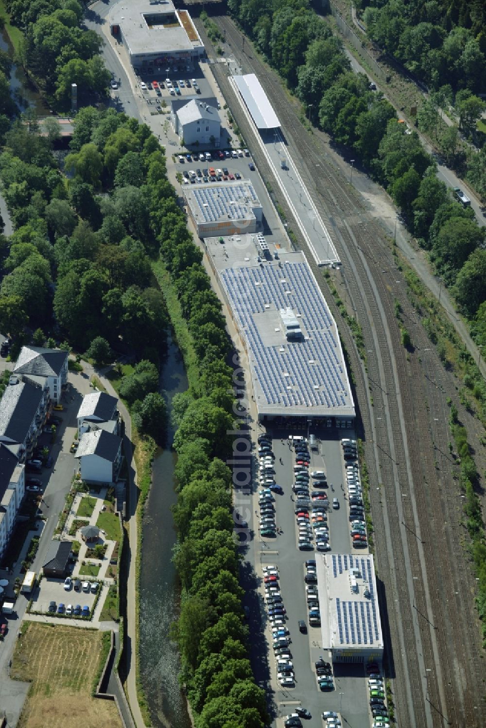 Aerial image Menden (Sauerland) - Industrial estate and company settlement in Menden (Sauerland) in the state North Rhine-Westphalia