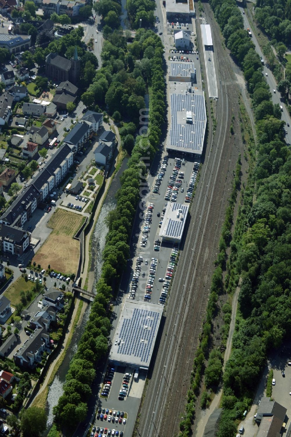 Aerial photograph Menden (Sauerland) - Industrial estate and company settlement in Menden (Sauerland) in the state North Rhine-Westphalia