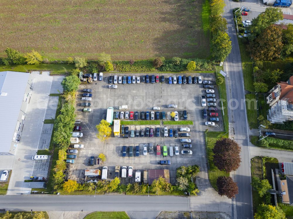 Dresden from the bird's eye view: Car dealership in the Niedersedlitz industrial estate in Dresden in the state of Saxony, Germany