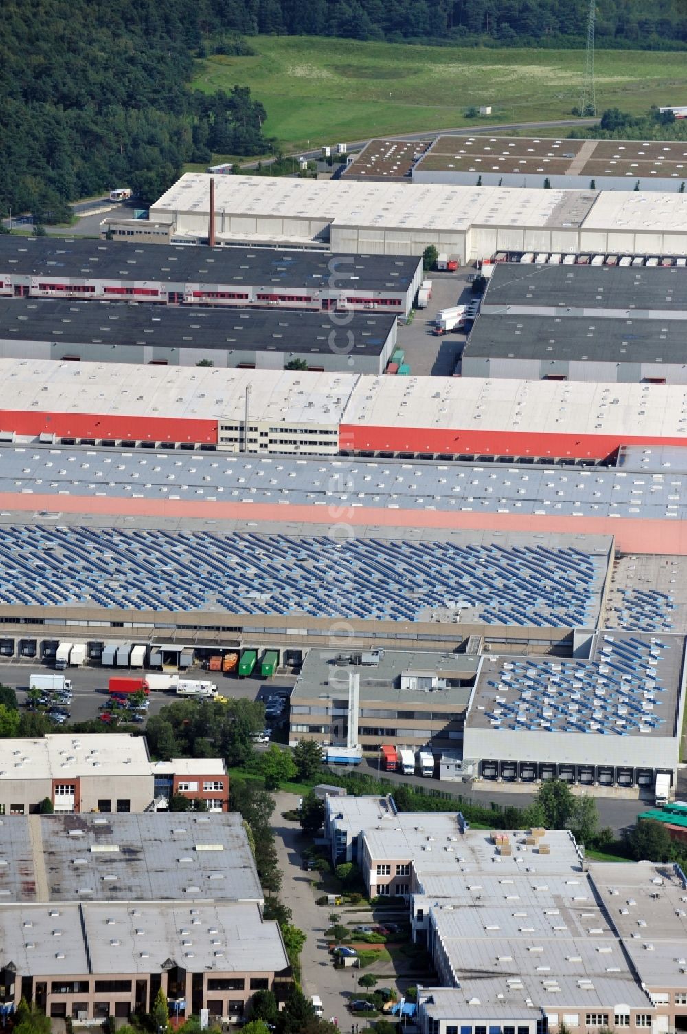 Dietzenbach from the bird's eye view: View of the industrial area North in Dietzenbach in the state Hesse