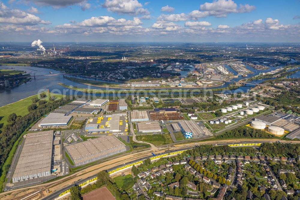 Duisburg from the bird's eye view: Industrial estate and company settlement on street Am Blumenkampshof in the district Kasslerfeld in Duisburg at Ruhrgebiet in the state North Rhine-Westphalia, Germany