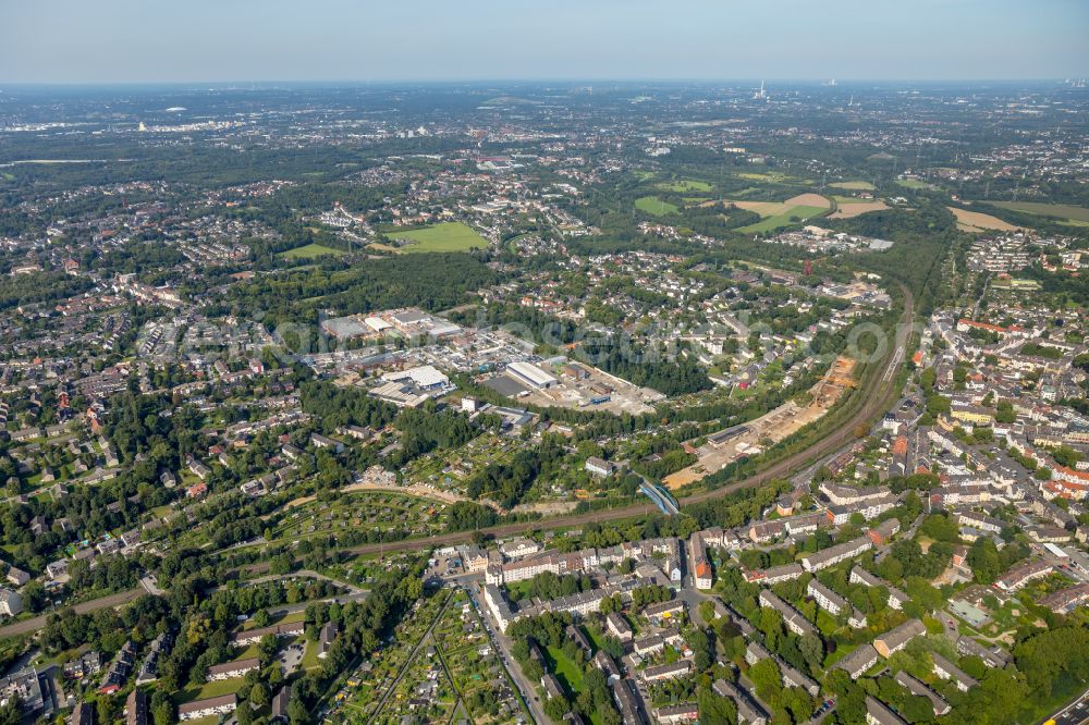 Aerial image Essen - Industrial estate and company settlement on street Bonifaciusstrasse in the district Kray in Essen at Ruhrgebiet in the state North Rhine-Westphalia, Germany