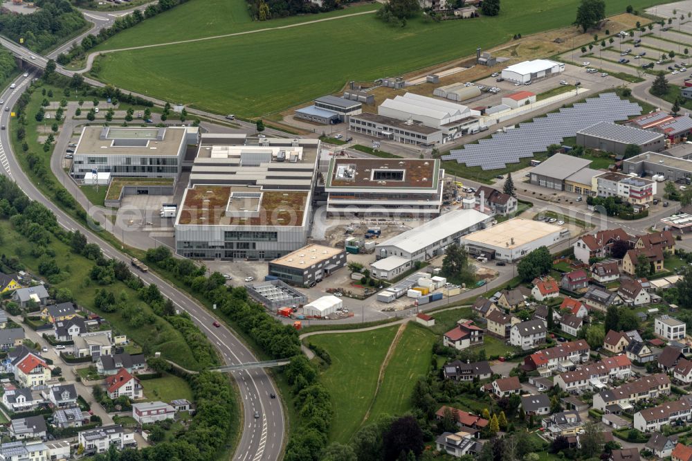 Aerial photograph Schramberg - Industrial estate and company settlement Ortsteil Sulgen in Schramberg in the state Baden-Wuerttemberg, Germany