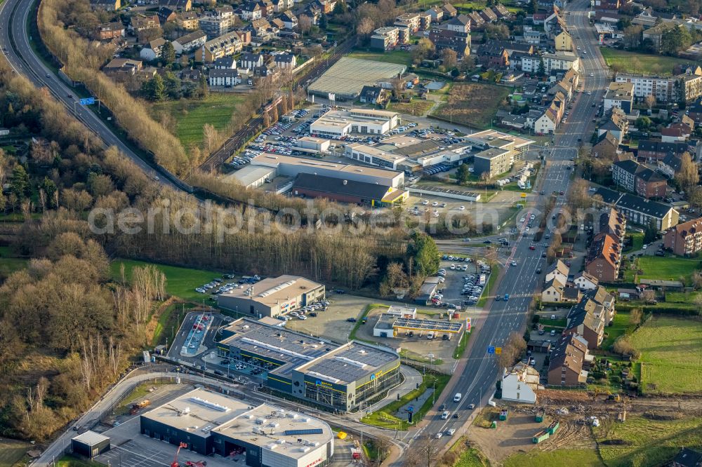 Duisburg from above - Industrial estate and company settlement on street Friedrich-Ebert-Strasse in the district Walsum in Duisburg at Ruhrgebiet in the state North Rhine-Westphalia, Germany