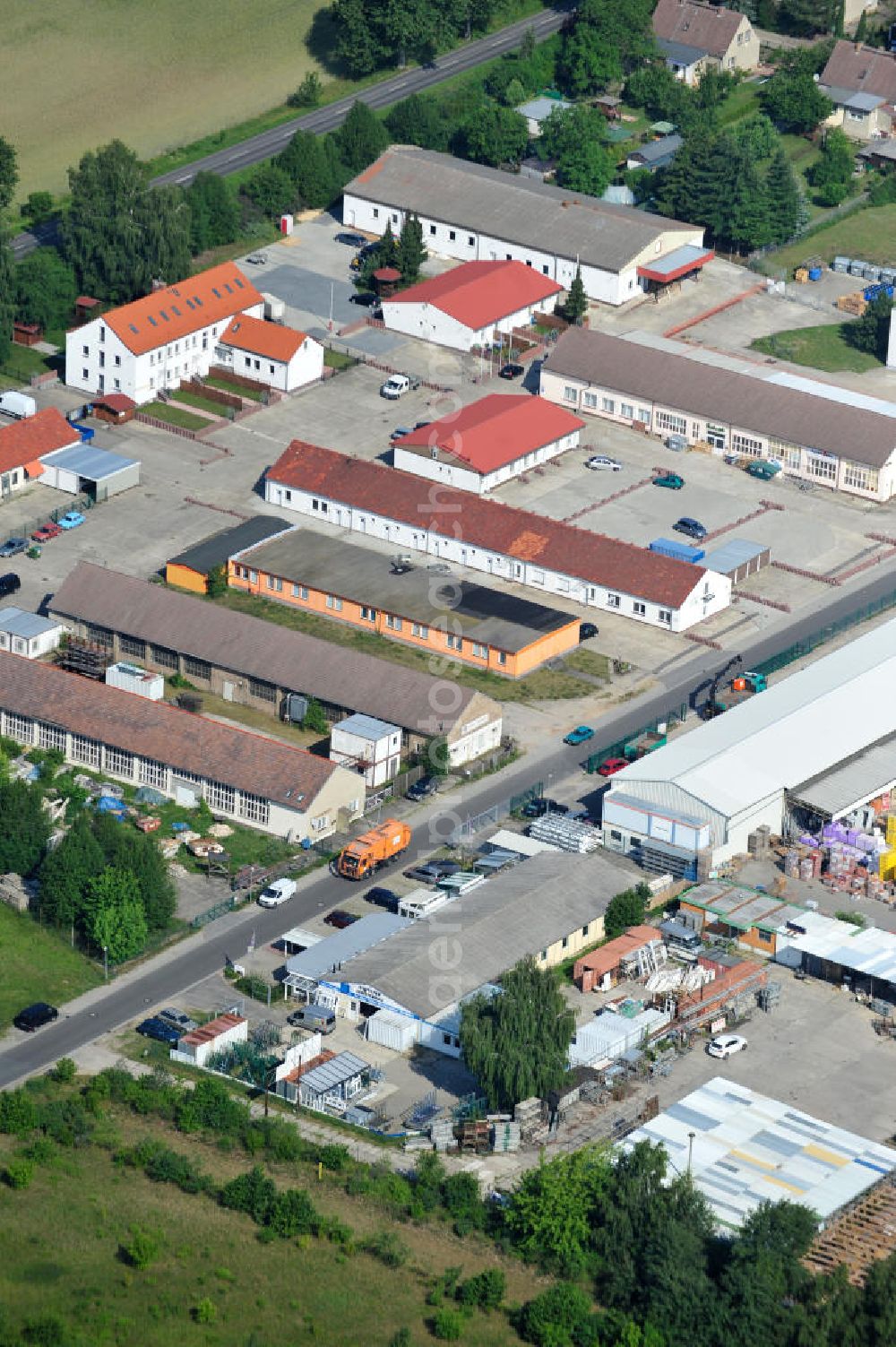 Aerial image Bernau - Blick auf das Gewerbegebiet Pappelallee in Bernau mit dem Hauptsitz der Firma BFB Böttcher Böttcher Fensterbau GmbH.