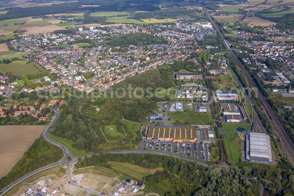 Hamm from the bird's eye view: Industrial estate and company settlement on Sachsenring - Sachsenweg in Hamm in the state North Rhine-Westphalia, Germany