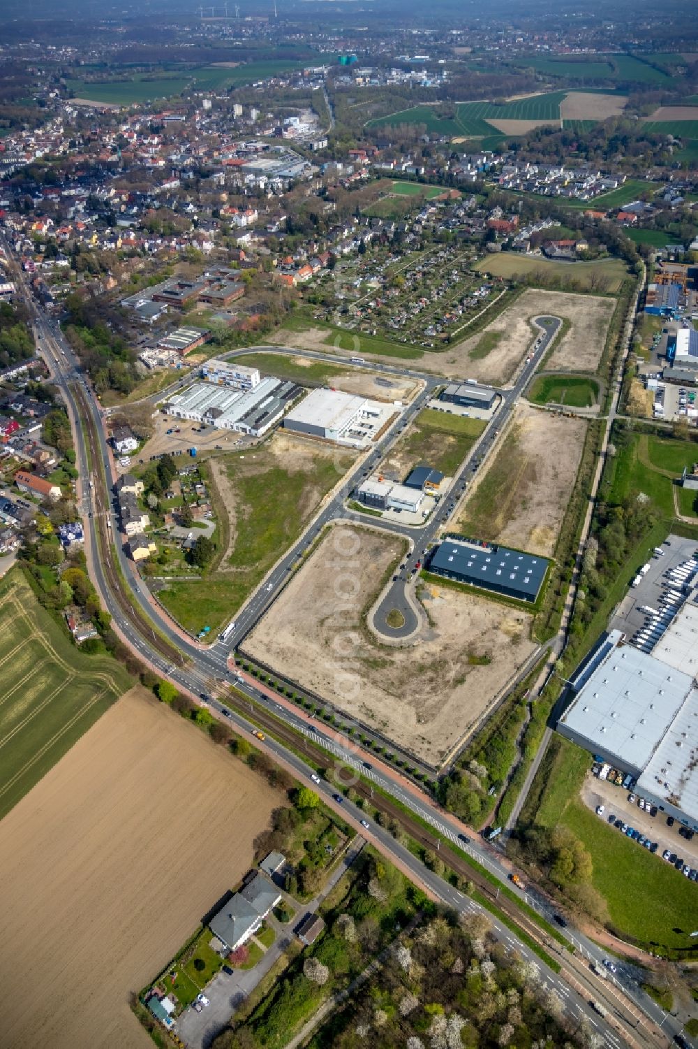 Aerial image Bochum - Industrial estate and company settlement An of Salzstrasse - Am Hellweg in Bochum in the state North Rhine-Westphalia, Germany