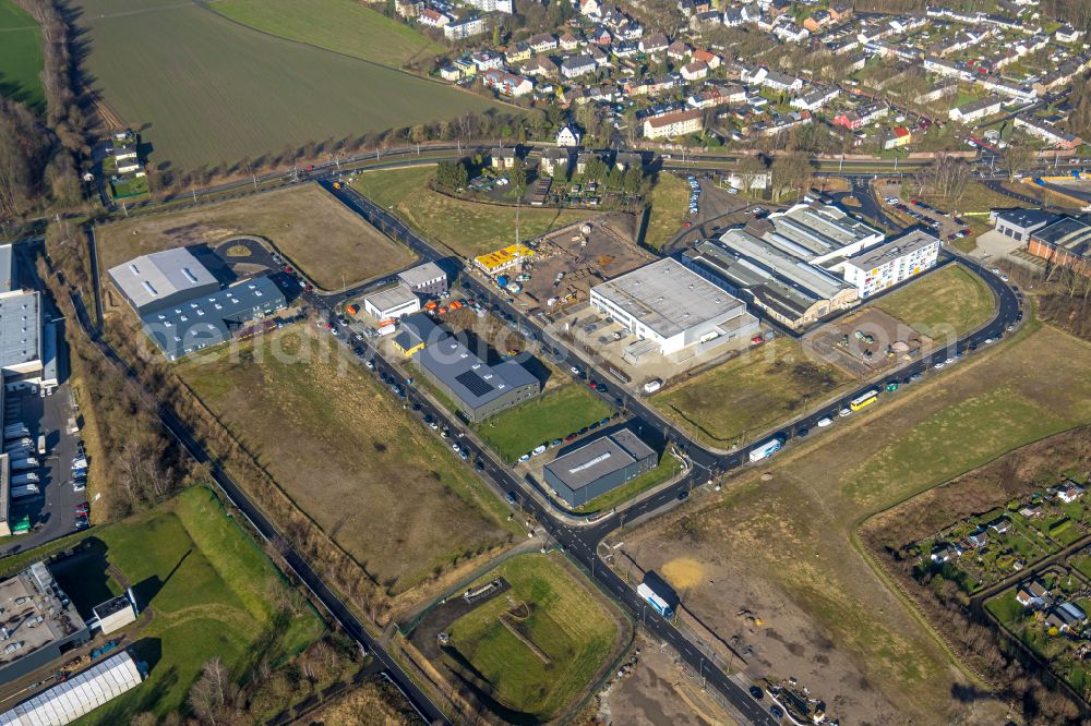 Aerial photograph Bochum - Industrial estate and company settlement An of Salzstrasse - Am Hellweg in Bochum at Ruhrgebiet in the state North Rhine-Westphalia, Germany