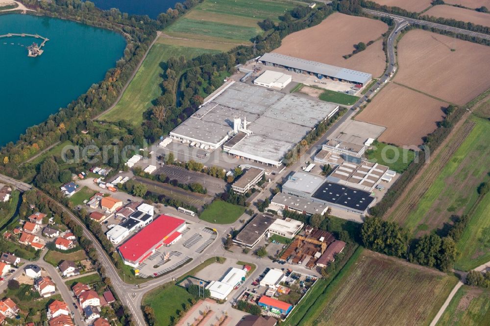 Aerial image Bad Schönborn - Industrial estate and company settlement with Schaefer factoryzeug and Sondermaschinenbau GmbH in the district Bad Langenbruecken in Bad Schoenborn in the state Baden-Wuerttemberg, Germany