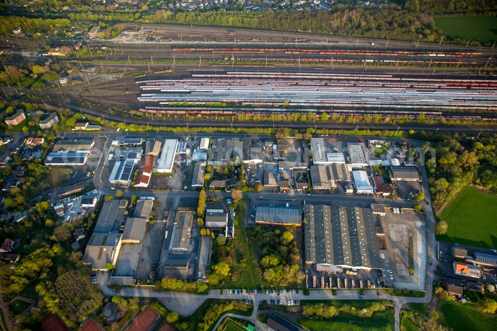 Aerial photograph Hamm - Industrial estate and company settlement on Schieferstrasse in Hamm in the state of North Rhine-Westphalia