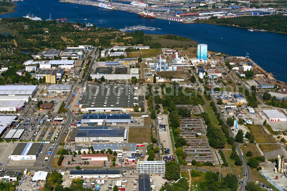 Aerial photograph Rostock - Industrial estate and company settlement Schmarl in Rostock at the baltic sea coast in the state Mecklenburg - Western Pomerania, Germany