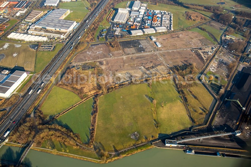 Hamm from the bird's eye view: Commercial park Schmehausen in the Uentrop part of Hamm and course of the federal motorway A2 in the state of North Rhine-Westphalia