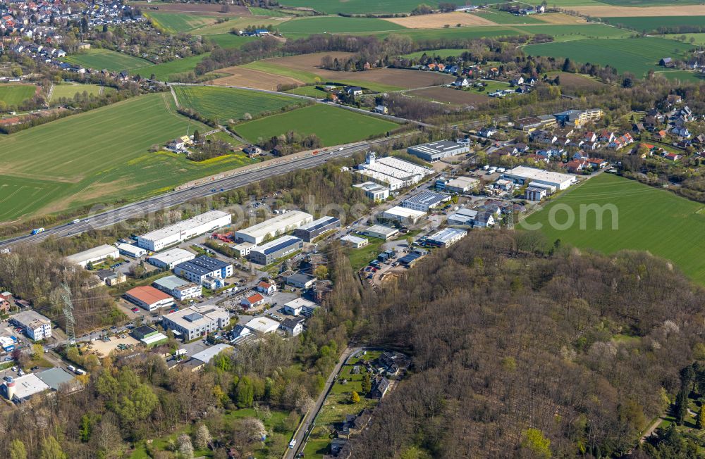 Wullen from the bird's eye view: Industrial estate and company settlement on Strasse Wullener Feld in Wullen at Ruhrgebiet in the state North Rhine-Westphalia, Germany