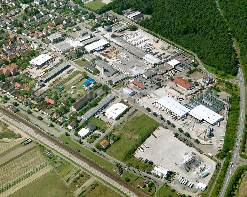 Aerial photograph Stutensee - Industrial estate and company settlement on street Karlsfeldstrasse in Stutensee in the state Baden-Wuerttemberg, Germany