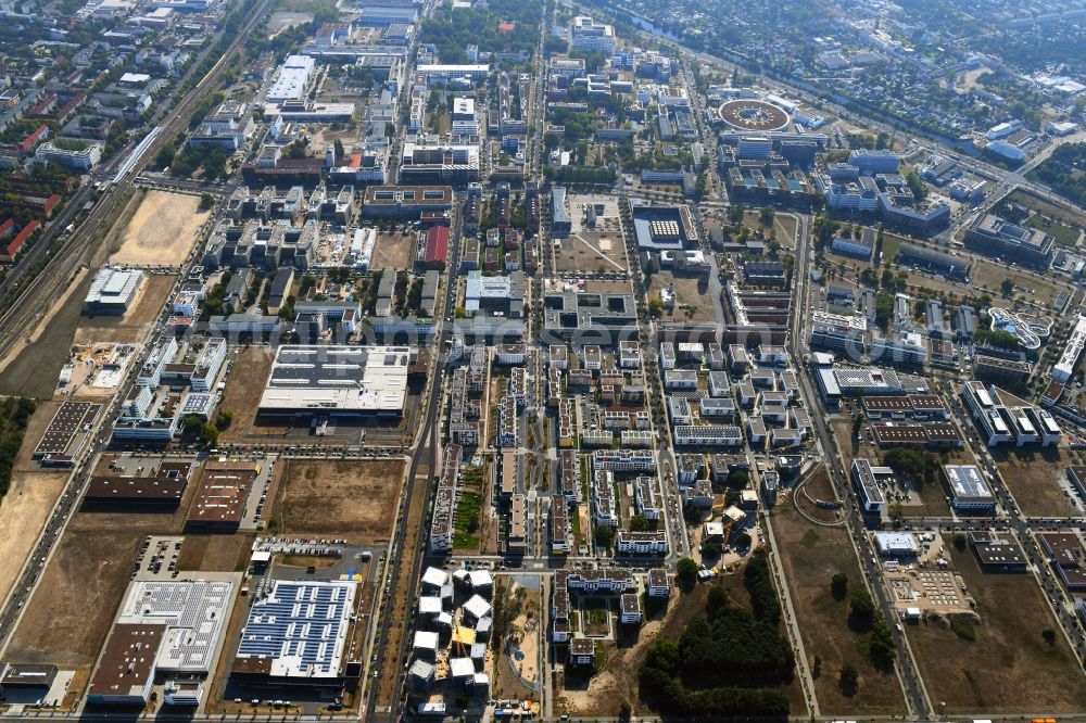 Aerial photograph Berlin - Industrial estate and company settlement Technologiepark Adlershof in the district Adlershof - Johannisthal in Berlin, Germany