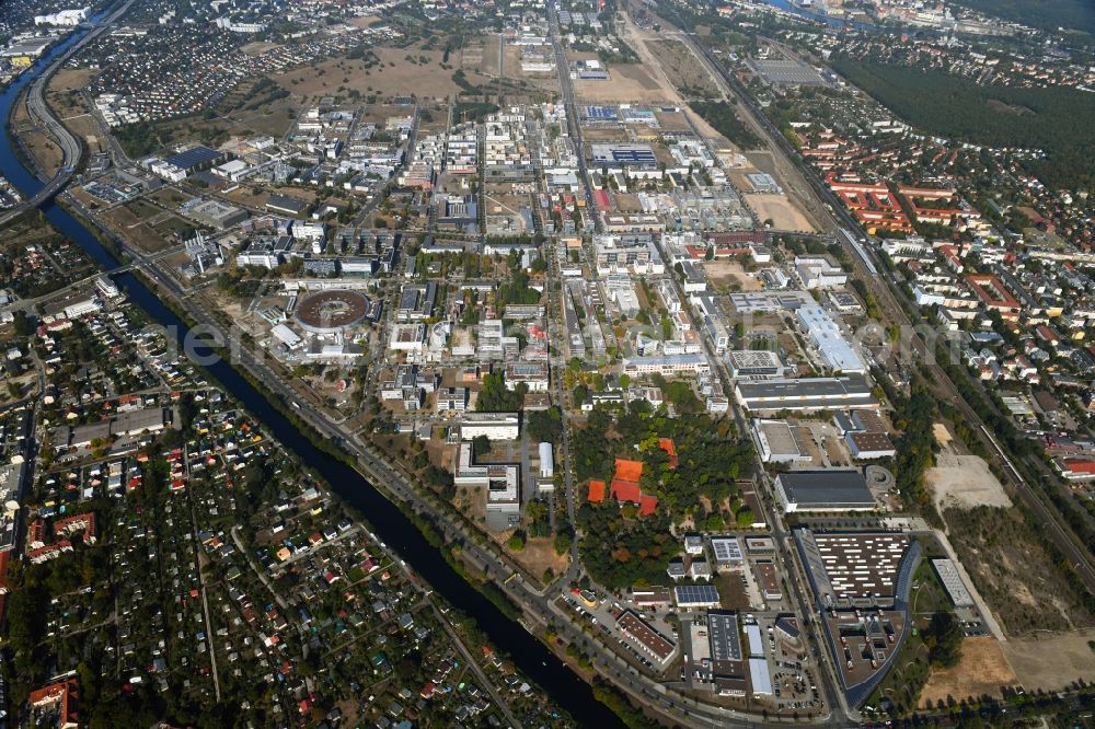 Berlin from the bird's eye view: Industrial estate and company settlement Technologiepark Adlershof in the district Adlershof - Johannisthal in Berlin, Germany