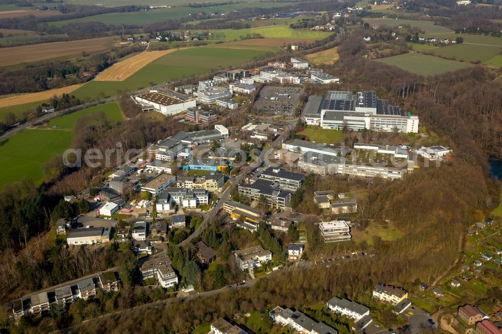 Aerial photograph Umstand - Industrial estate and company settlement Im Teelbruch in the Umstand part of Kettwig in the state of North Rhine-Westphalia