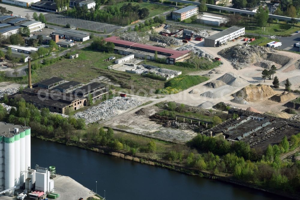 Aerial photograph Fürstenwalde/Spree - Industrial estate and company settlement on Traenkeweg in Fuerstenwalde/Spree in the state Brandenburg