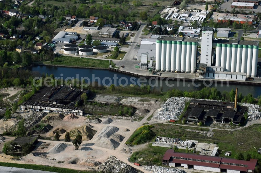 Fürstenwalde/Spree from above - Industrial estate and company settlement on Traenkeweg in Fuerstenwalde/Spree in the state Brandenburg