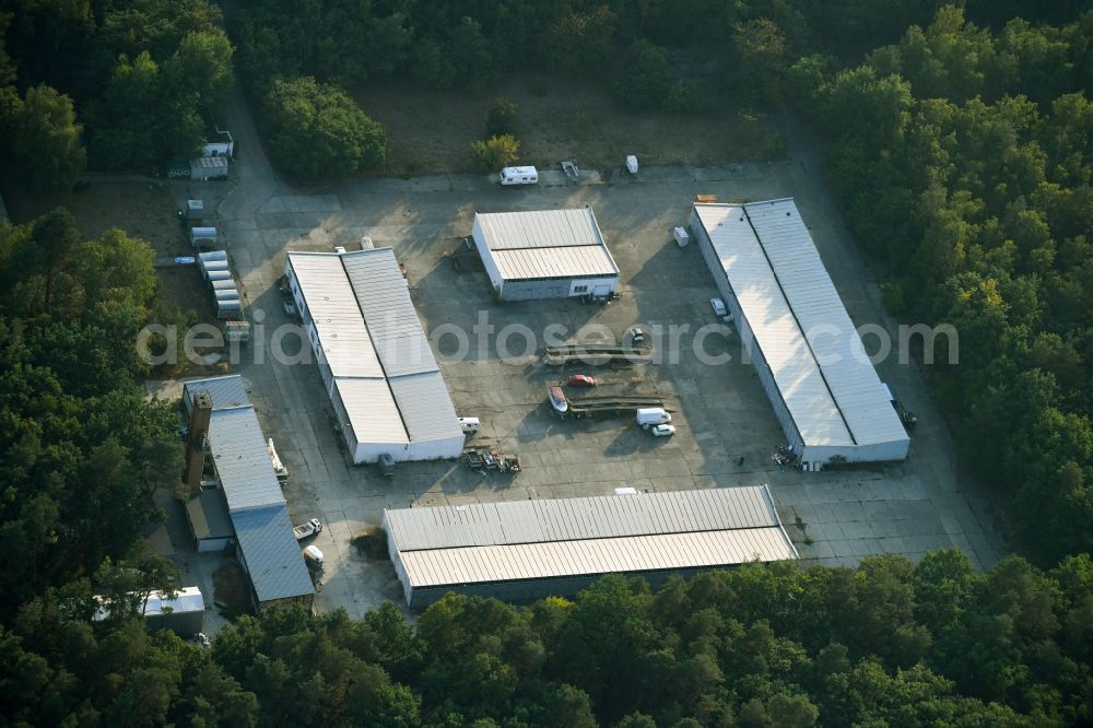 Aerial image Berlin - Industrial estate and company settlement Unter den Birken in the district Uhlenhorst in Berlin, Germany