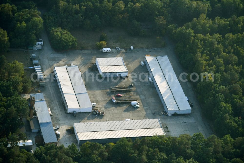 Aerial photograph Berlin - Industrial estate and company settlement Unter den Birken in the district Uhlenhorst in Berlin, Germany