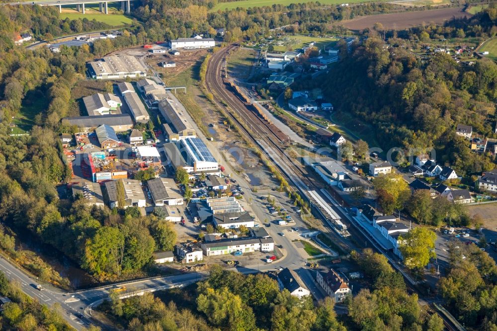 Arnsberg from above - Industrial estate and company settlement Zu den Werkstaetten in Arnsberg in the state North Rhine-Westphalia, Germany