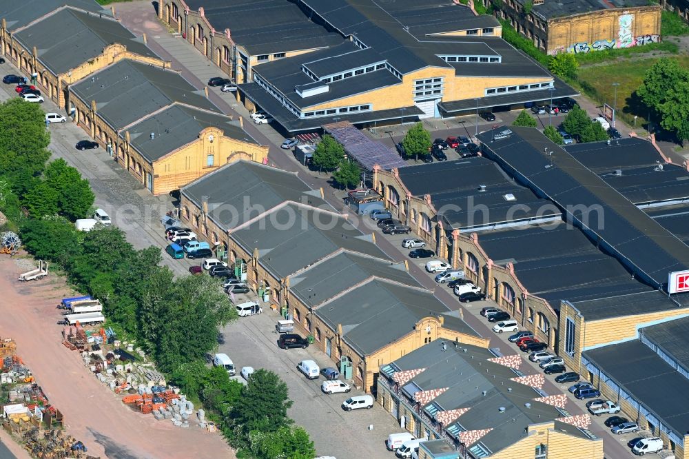 Magdeburg from above - Industrial estate and company settlement to the Viehboerse in the district Stadtfeld Ost in Magdeburg in the state Saxony-Anhalt, Germany