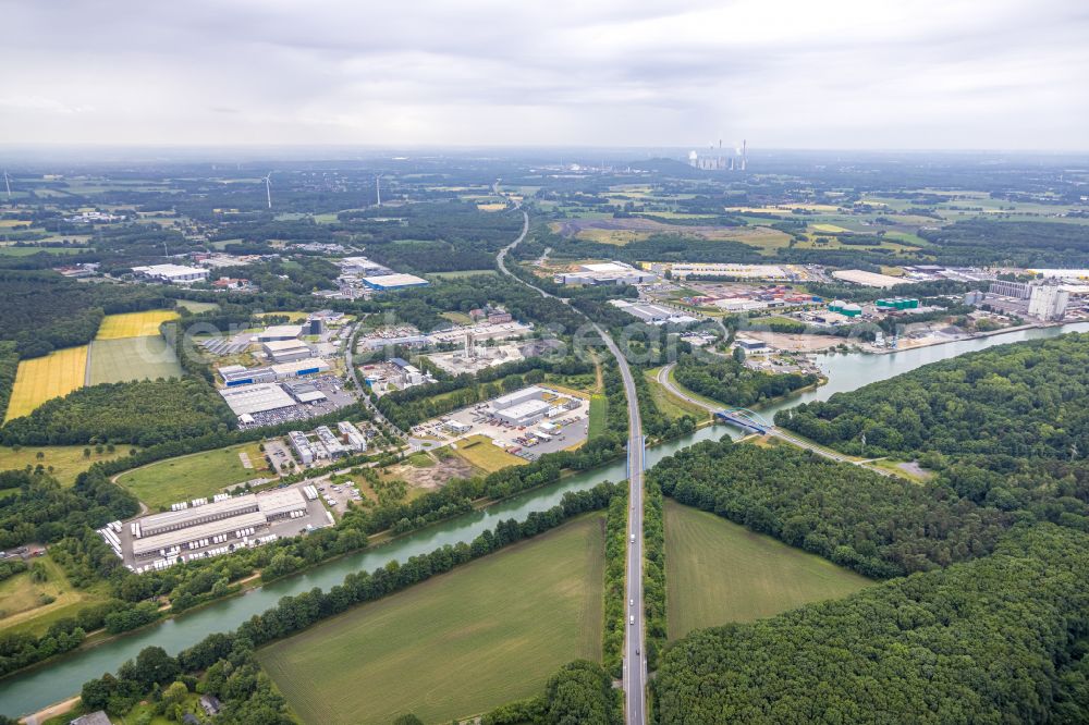 Aerial photograph Dorsten - Commercial areas and company settlements on Harvester Strasse in Dorsten in the Ruhr area in the state of North Rhine-Westphalia, Germany