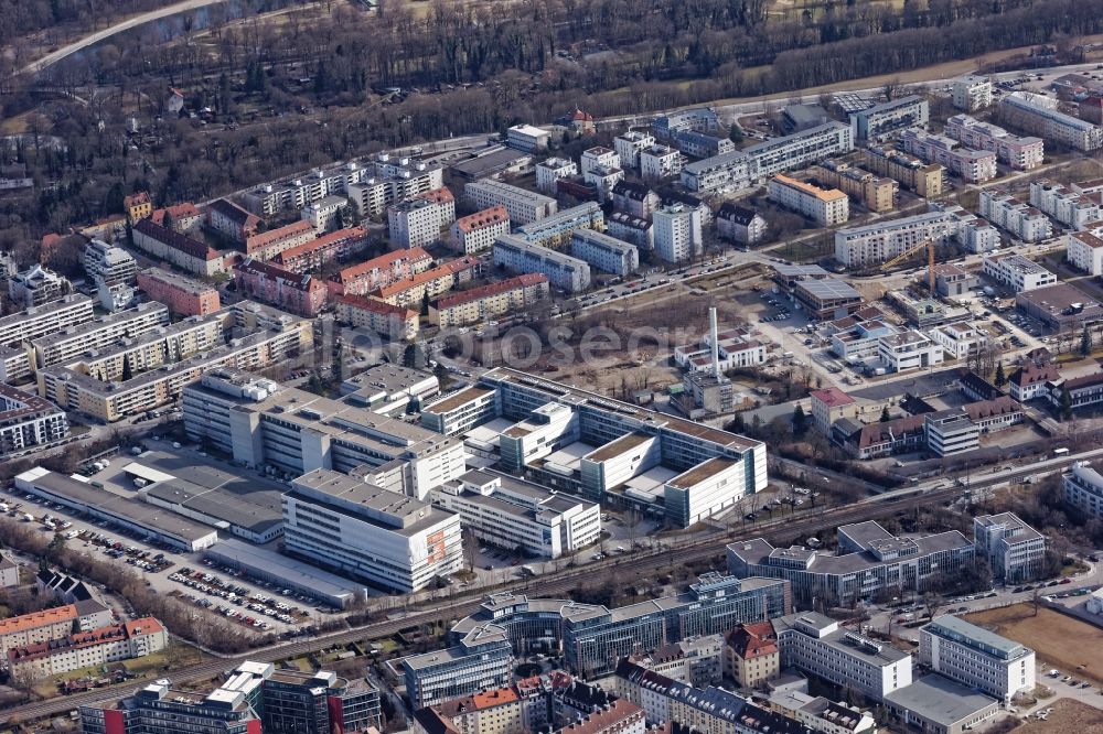 Aerial photograph München - Industrial estate and company settlement Siplaca / Sirius in the district Thalkirchen-Obersendling-Forstenried-Fuerstenried-Solln in Munich in the state Bavaria