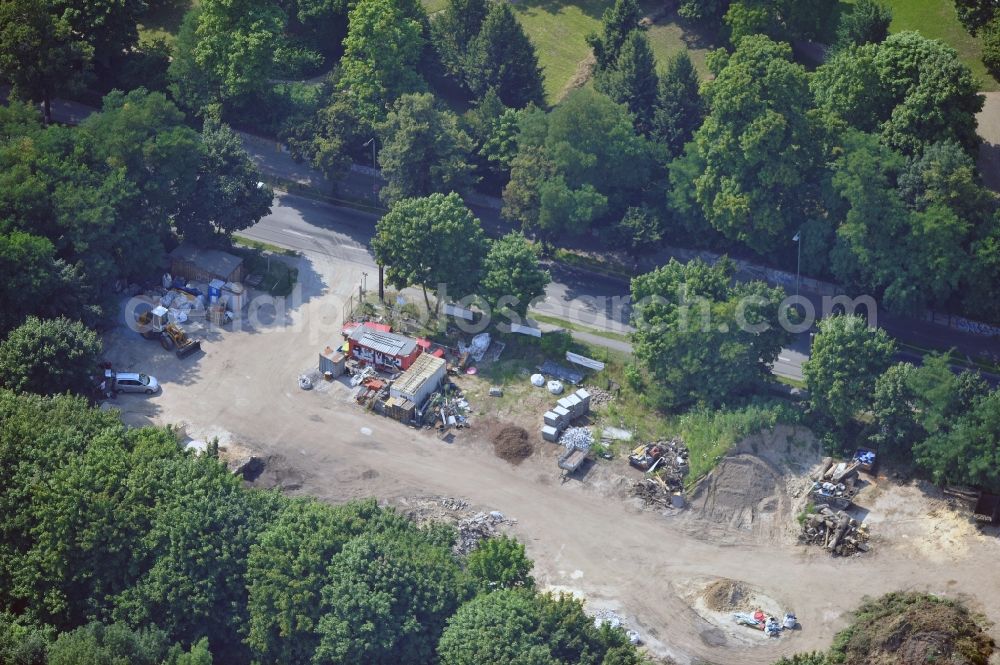 Berlin from the bird's eye view: Grounds of the haulage company Terner on Hultschiner Damm in Berlin - Mahlsdorf