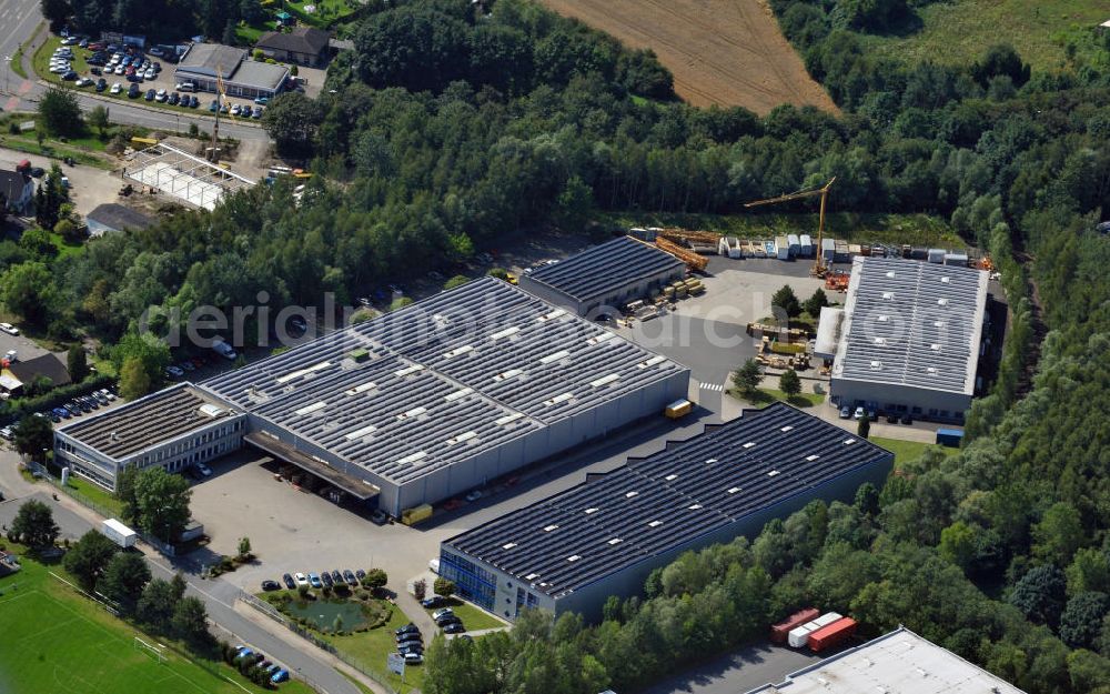 Aerial image Unna - Gewerbehof im Industriegebiet Nord mit zwei Logistikhallen, ein Bürogebäude mit Lagerhalle und eine Lager- und Produktionshalle an der Dreherstraßein Unna in Nordrhein-Westfalen / North Rhine-Westphalia. Ein Projekt der Unternehmensgruppe Markus Gerold.