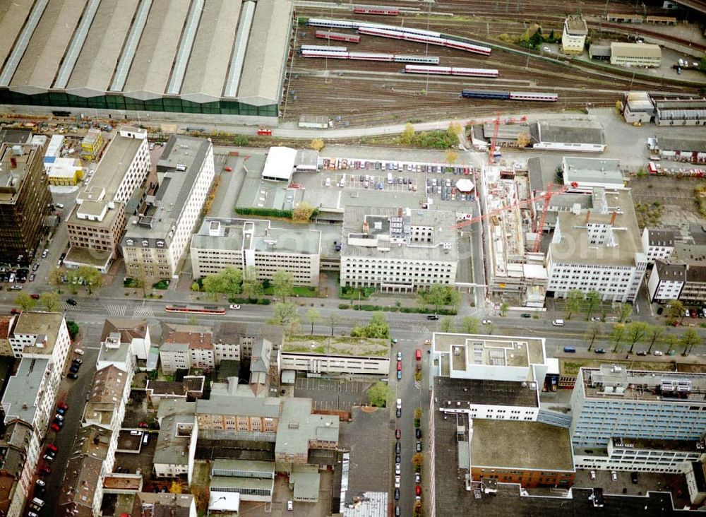 Aerial photograph Frankfurt am Main - Gewerbeobjekt der MÜBAU an der Mainzer Landstraße 195 - 219 in 60326 Frankfurt/Main. (Hessen).